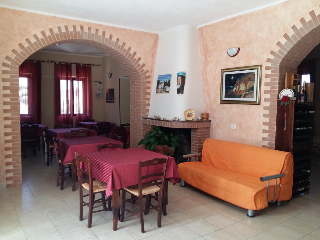 La Mortella Agriturismo Rotondella Esterno foto
